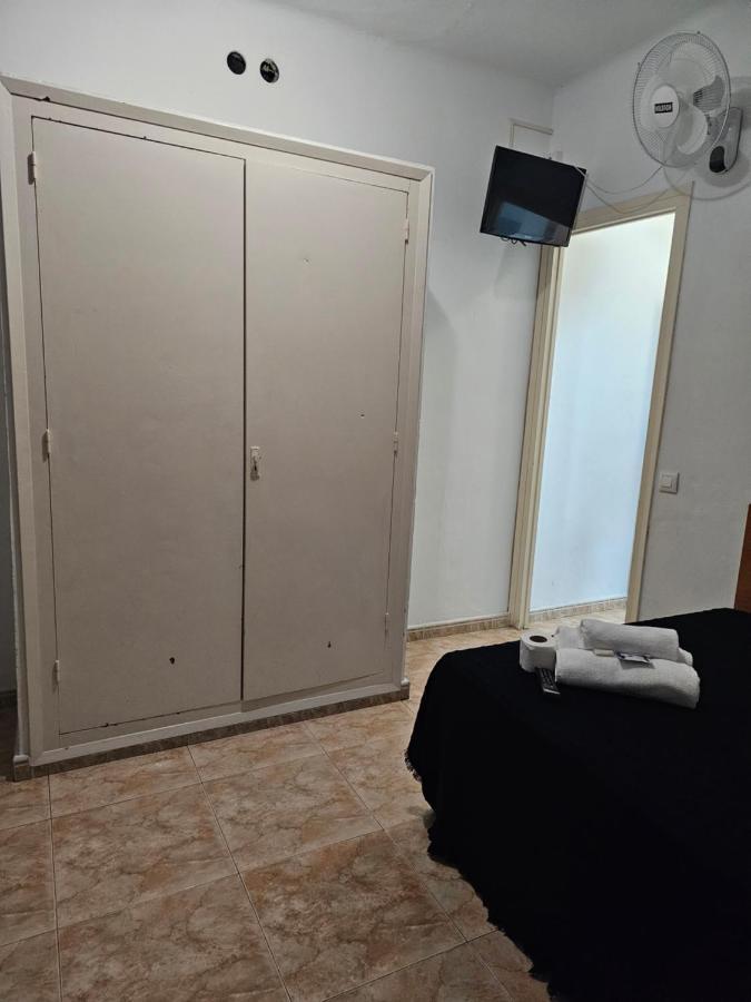 Hostal Sol Celeste Льорет-де-Мар Экстерьер фото